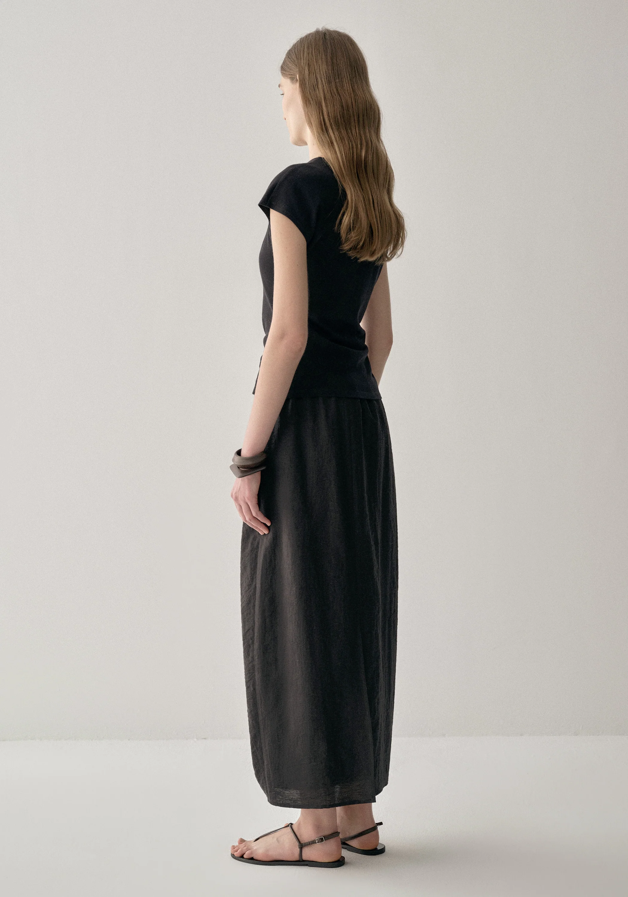 Asymmetric Placket Beaded T-shirt - Image 18