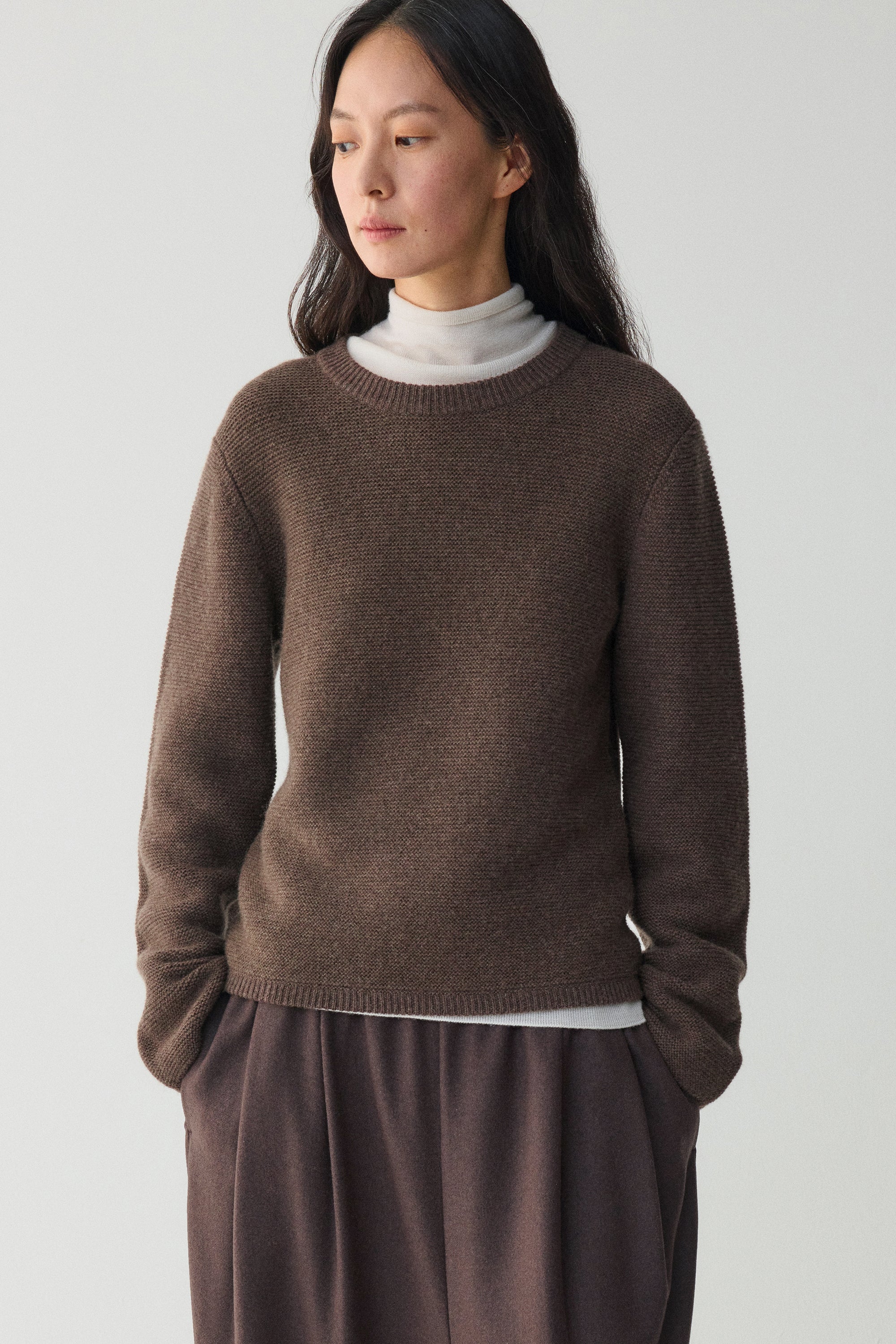 Cashmere Crewneck Jumper - Image 6
