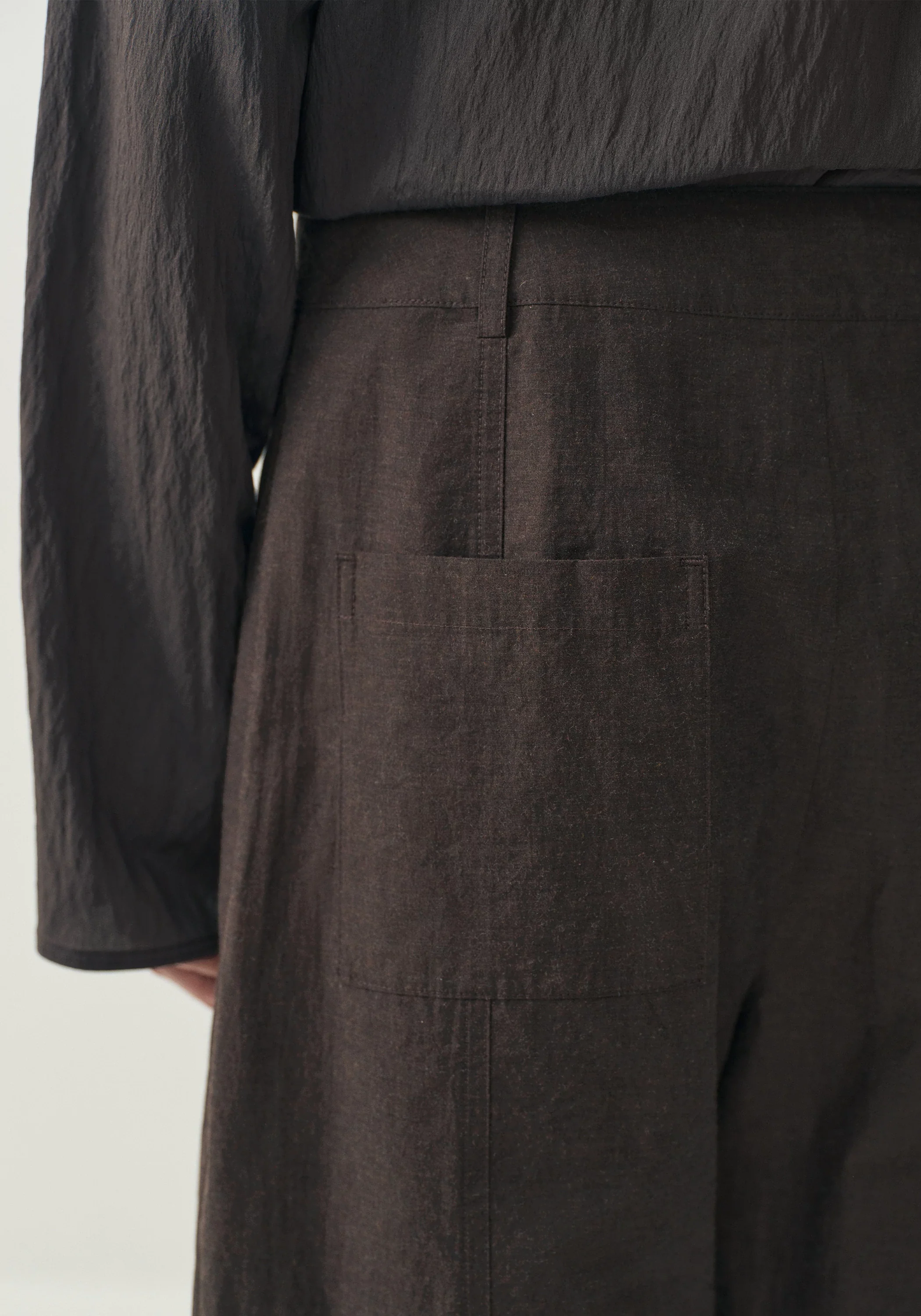 Cotton Curved Pants - Image 9