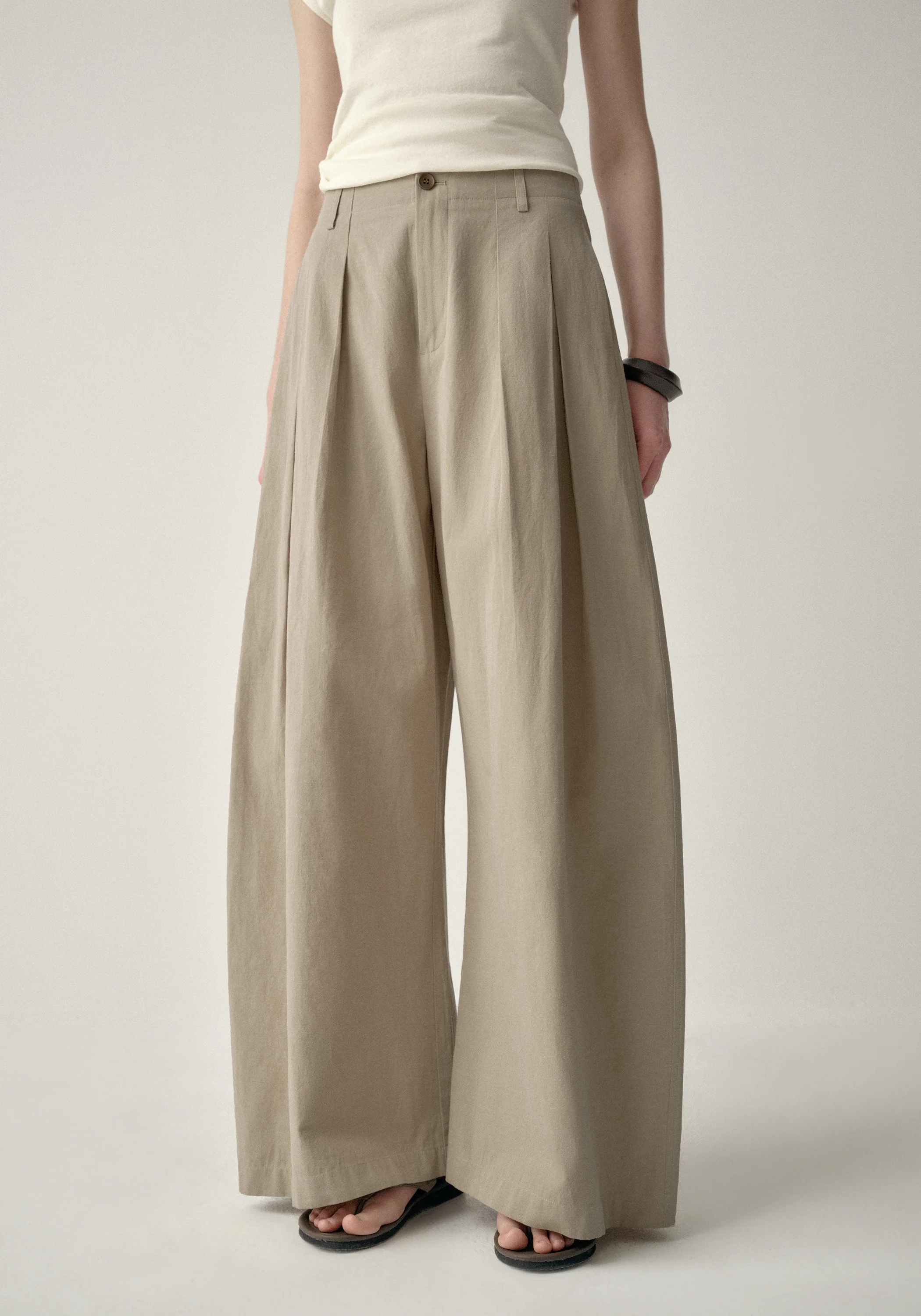 Crinkled Wide-leg Pants - Image 20