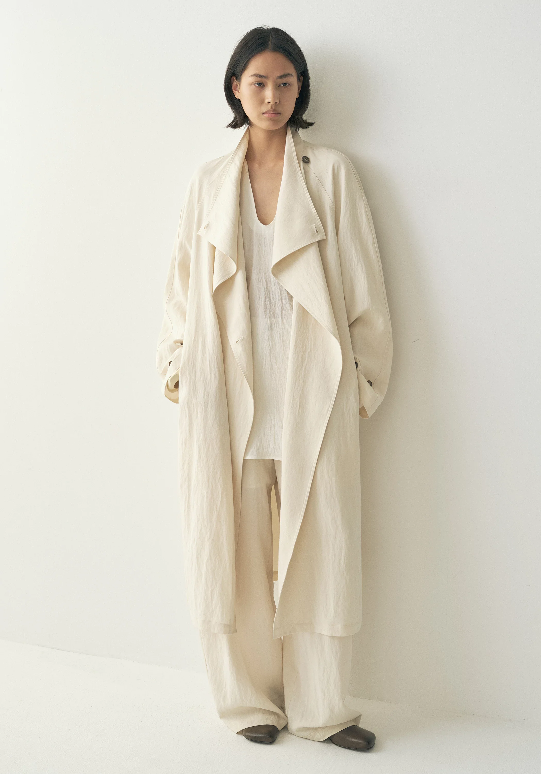 Drawstring Curved Pants - Image 11