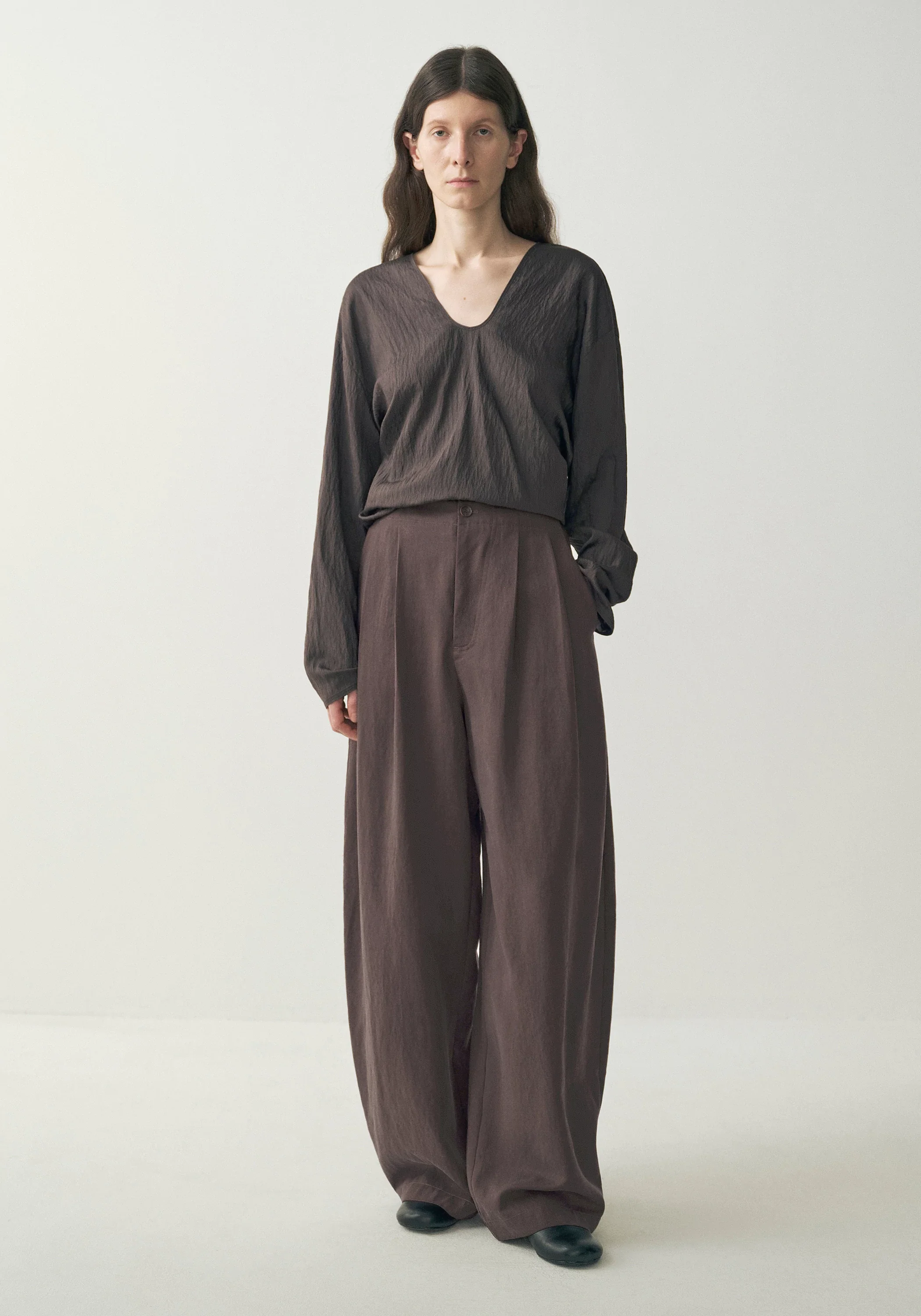 Drawstring Curved Pants - Image 4