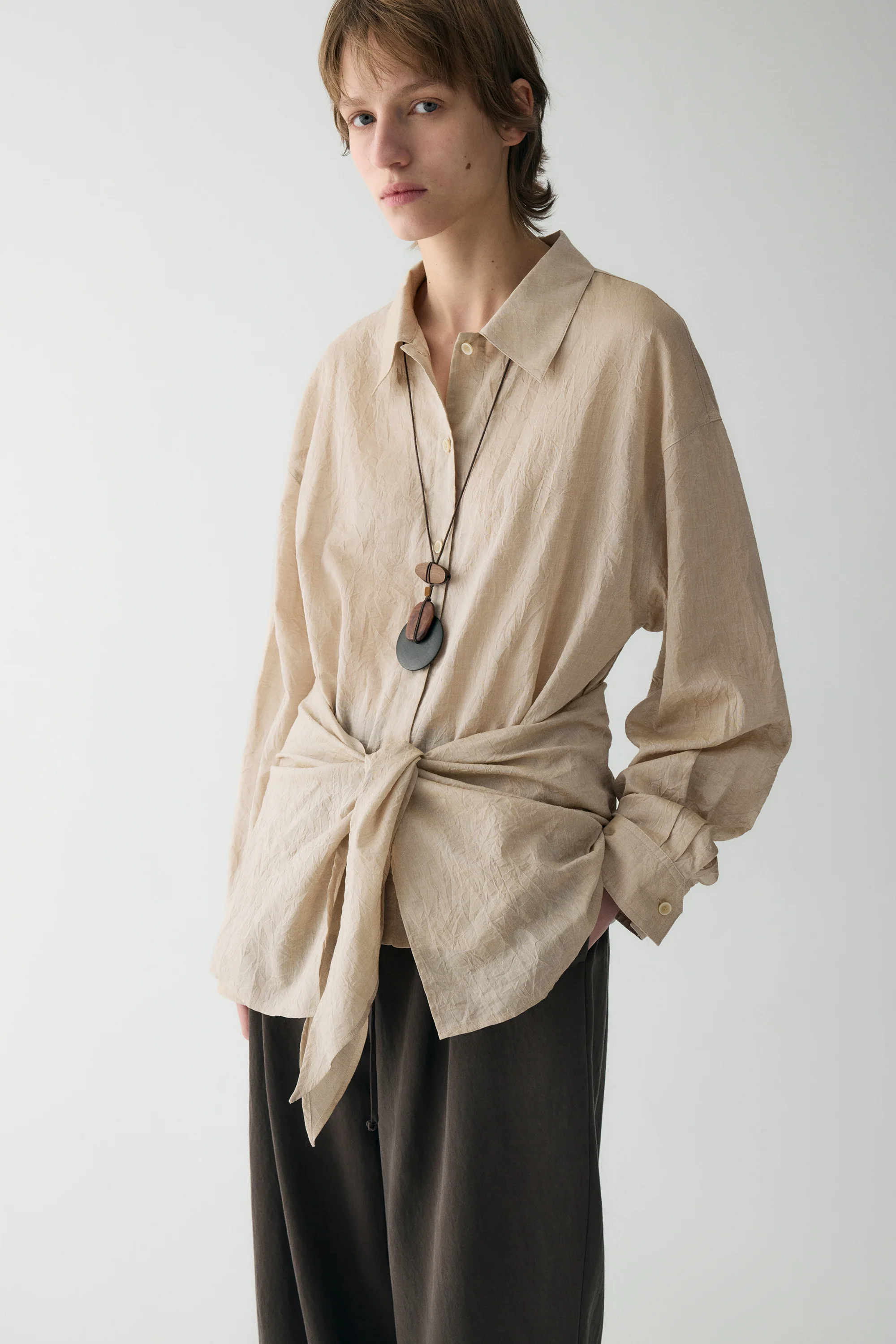 Cotton Knotted T-shirt - Image 16