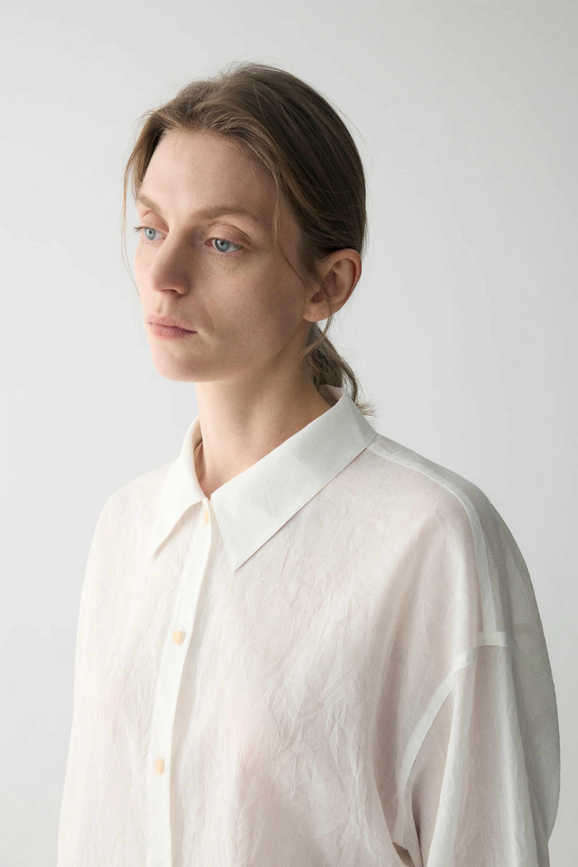 Cotton Knotted T-shirt - Image 7
