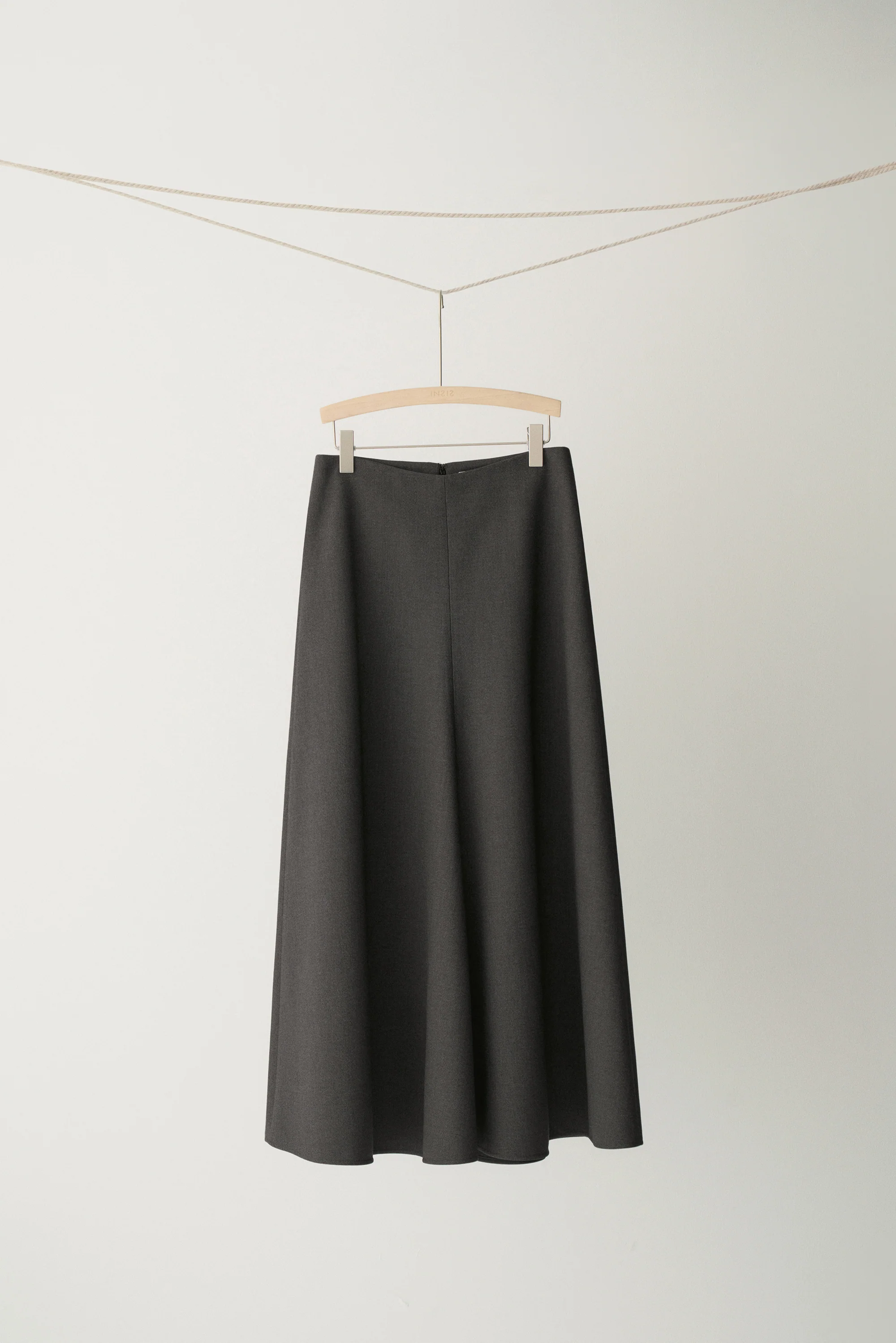 Draped Waistband-Free Skirt - Image 16