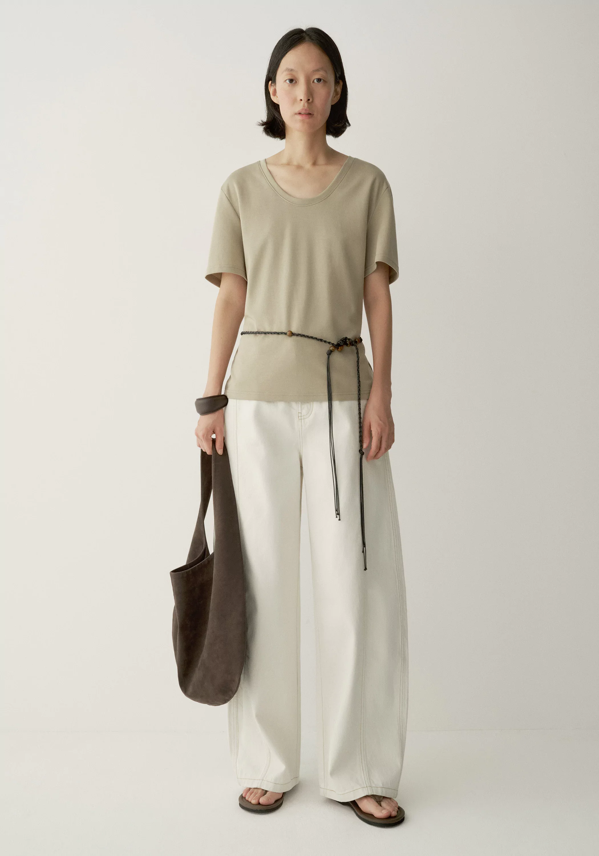 Regular U-neck T-shirt - Image 5