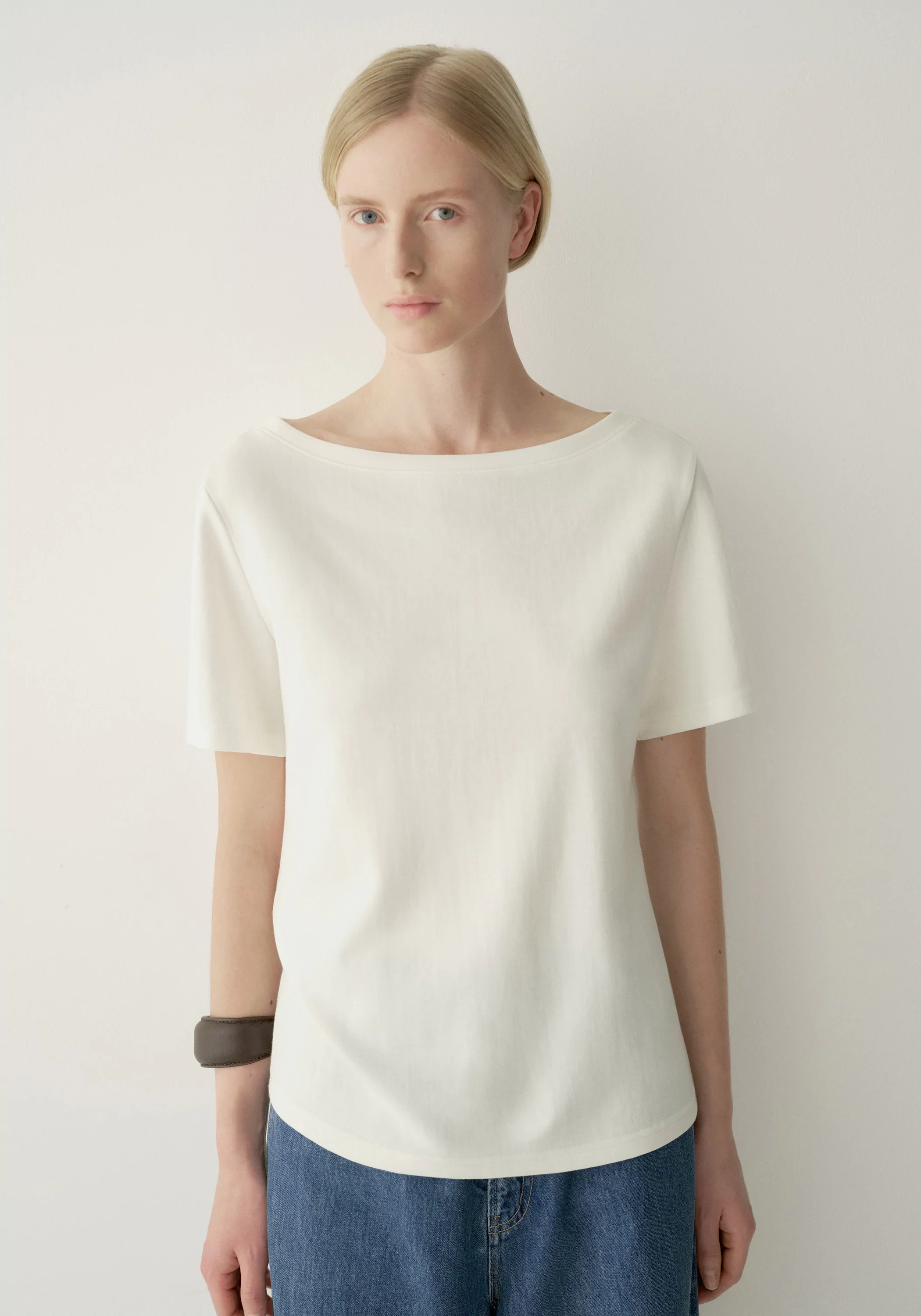 Regular T-shirt - Image 5