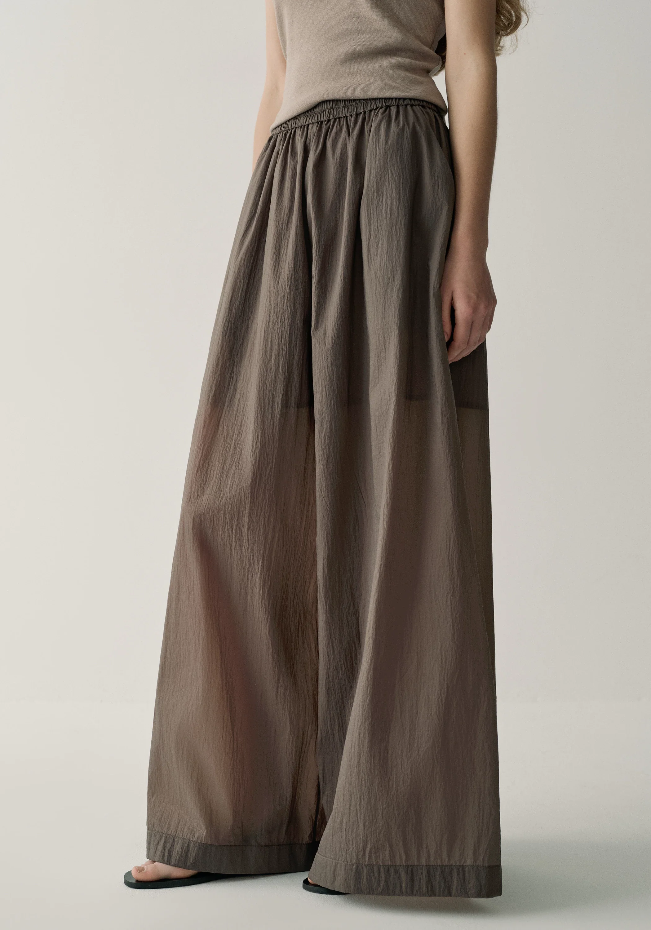 Sun-protective Pants - Image 7