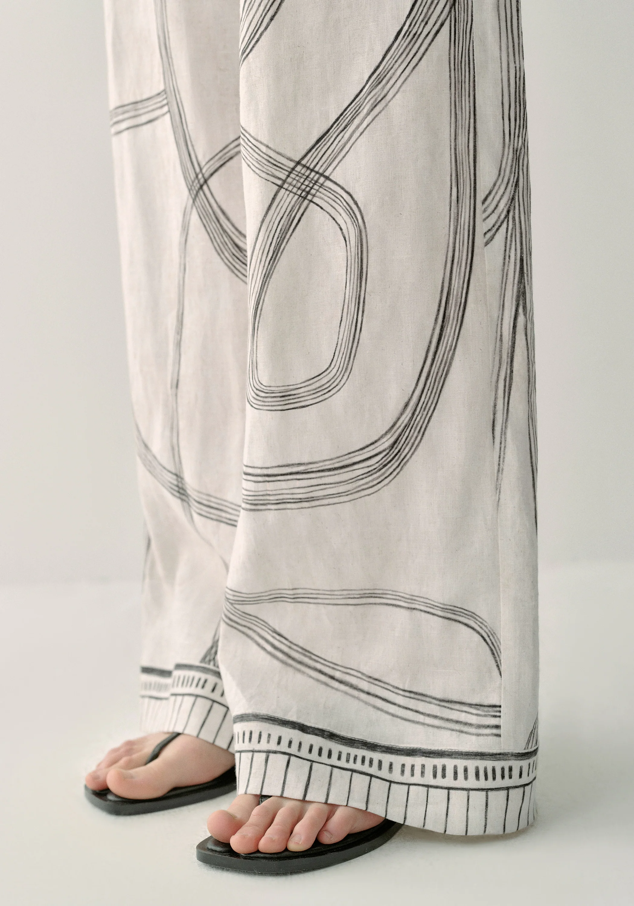 Print Linen Pants - Image 10