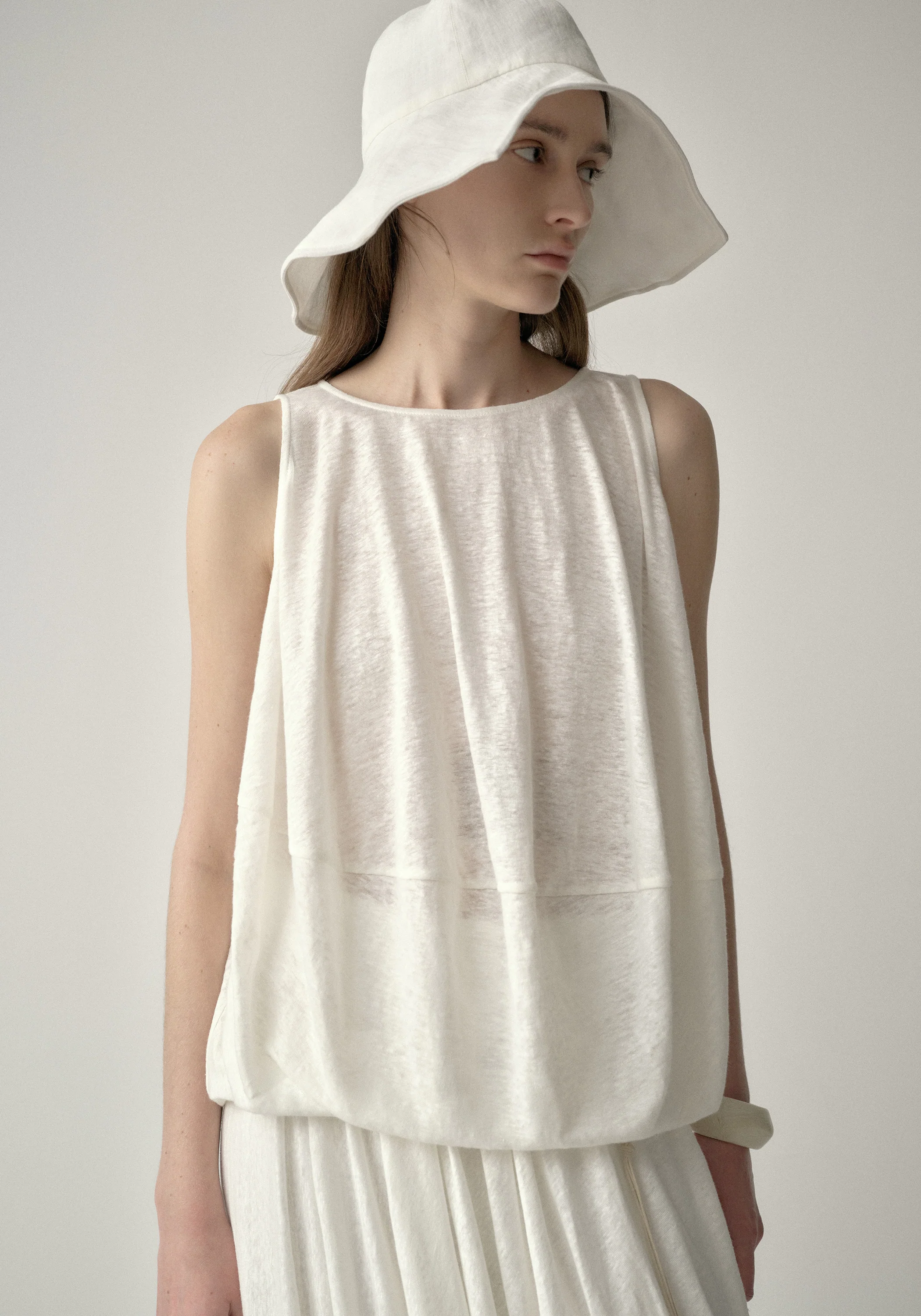 Linen Sleeveless Top - Image 14