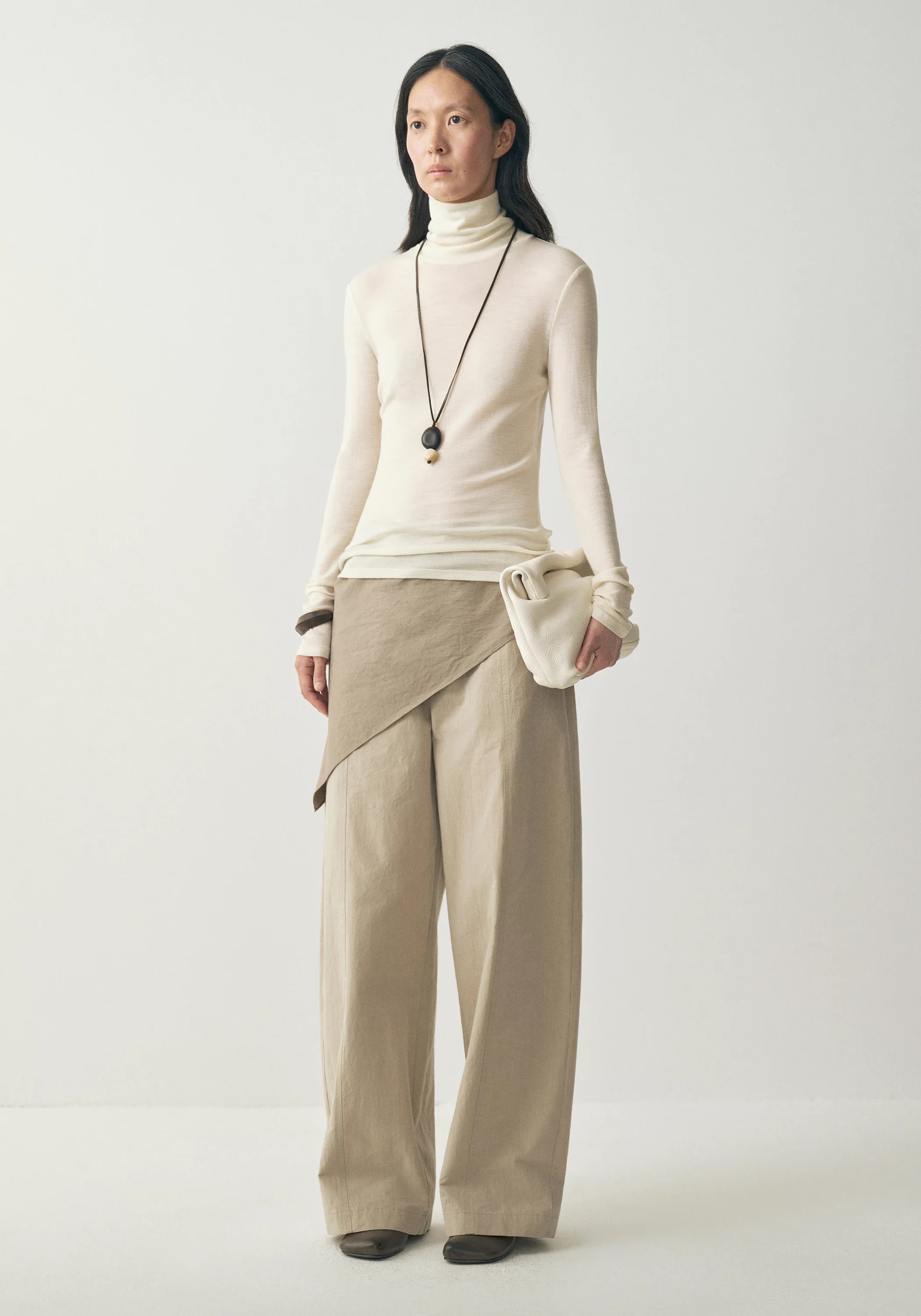 Merino Wool Turtleneck Top - Image 15
