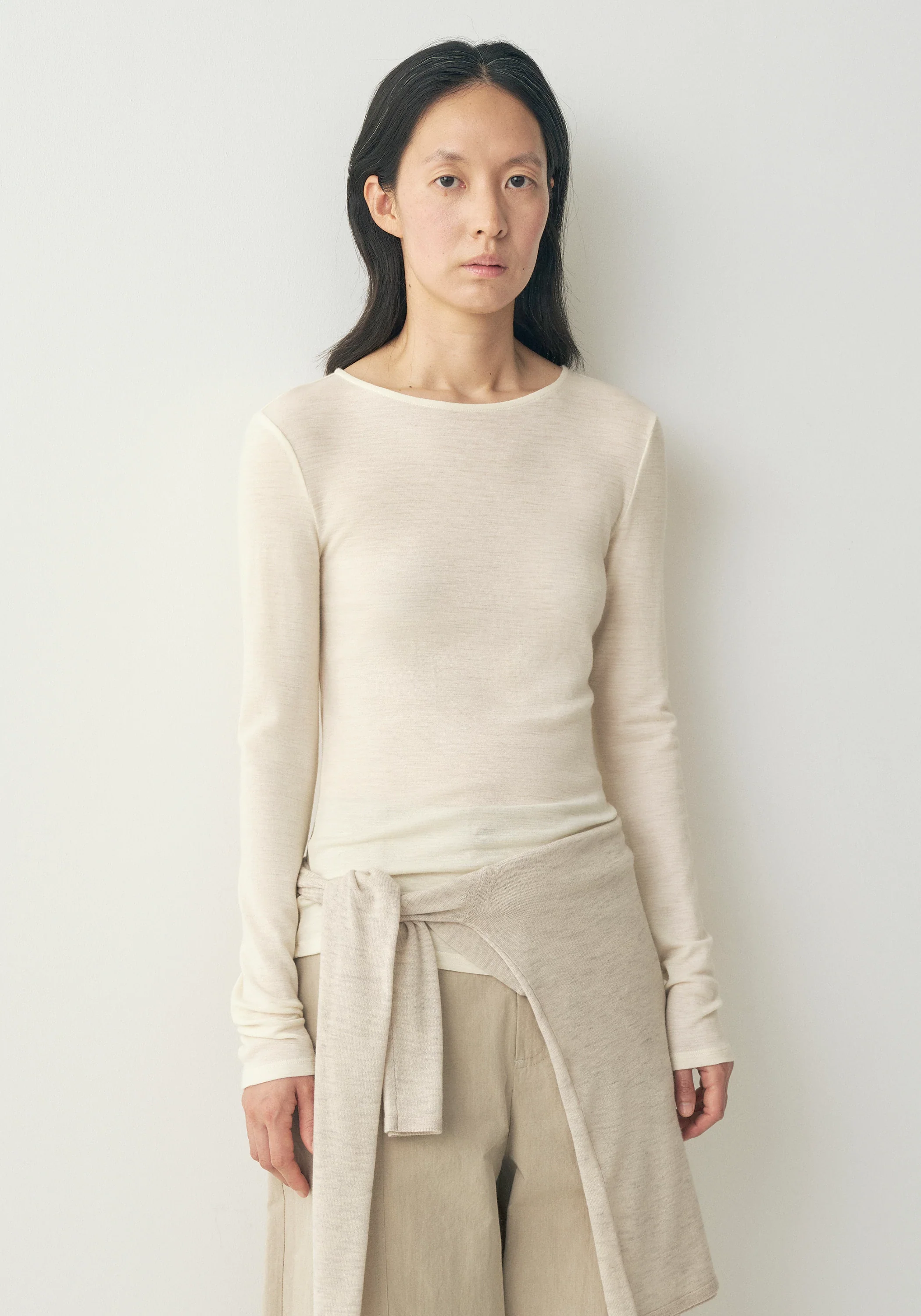 Merino Wool Long-sleeved Top - Image 4