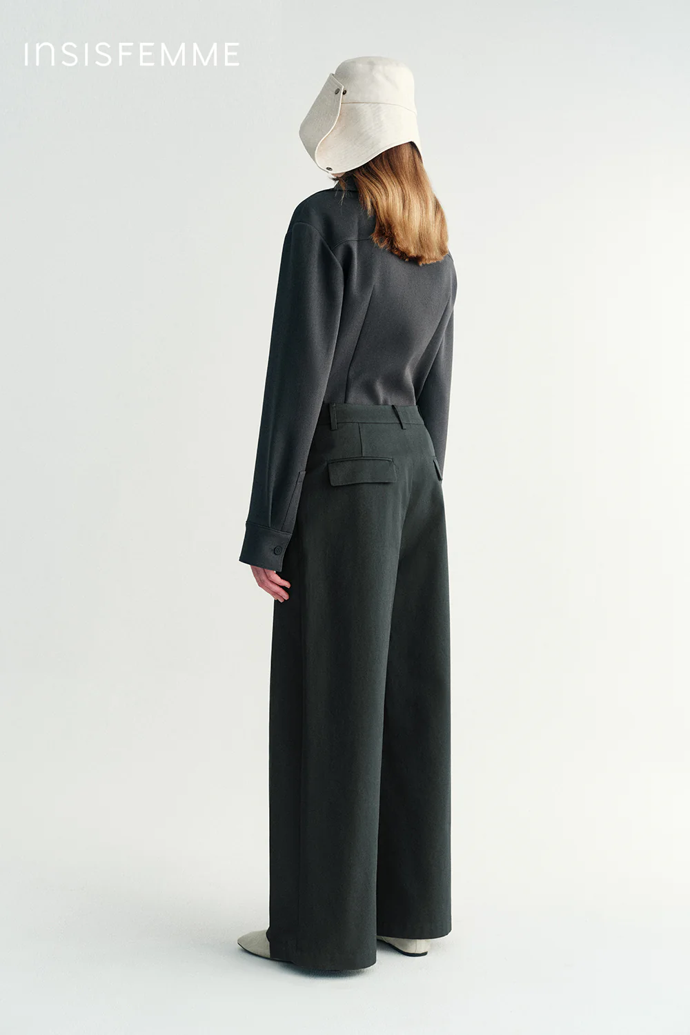Pleated Wide-leg Trousers - Image 6
