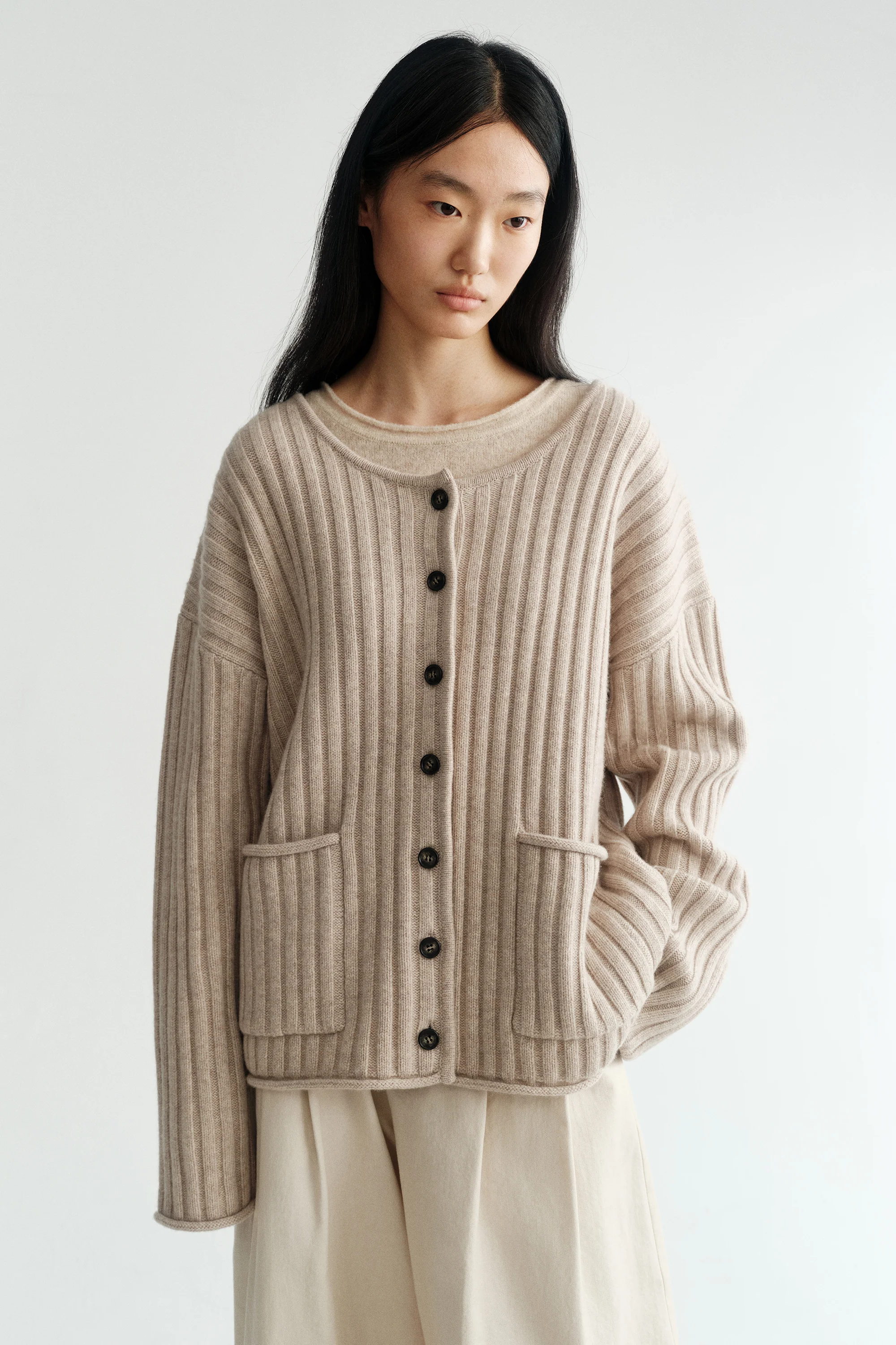 Relaxed Ribbed Wool Cardigan - Image 13