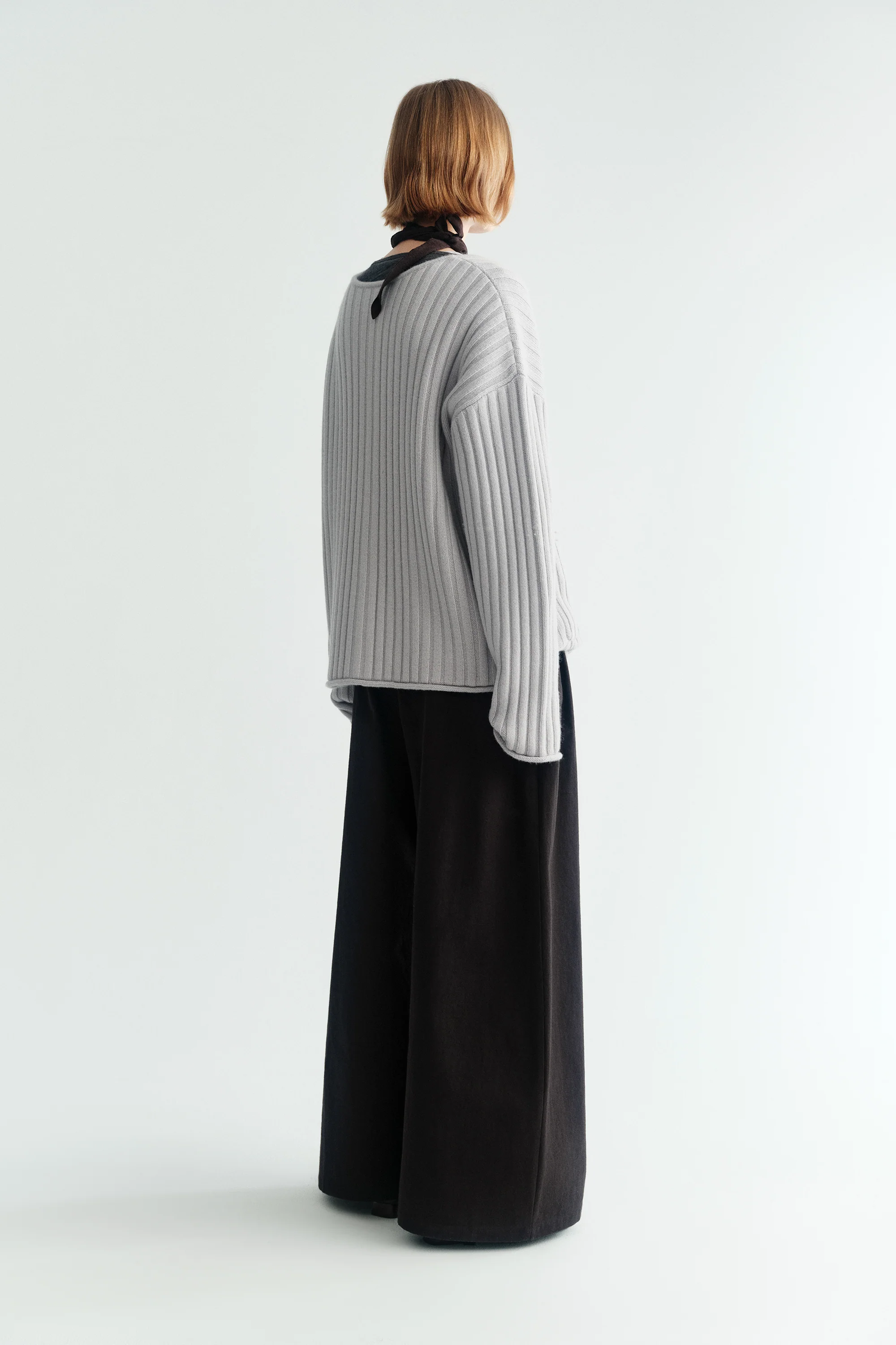 Relaxed Ribbed Wool Cardigan - Image 3