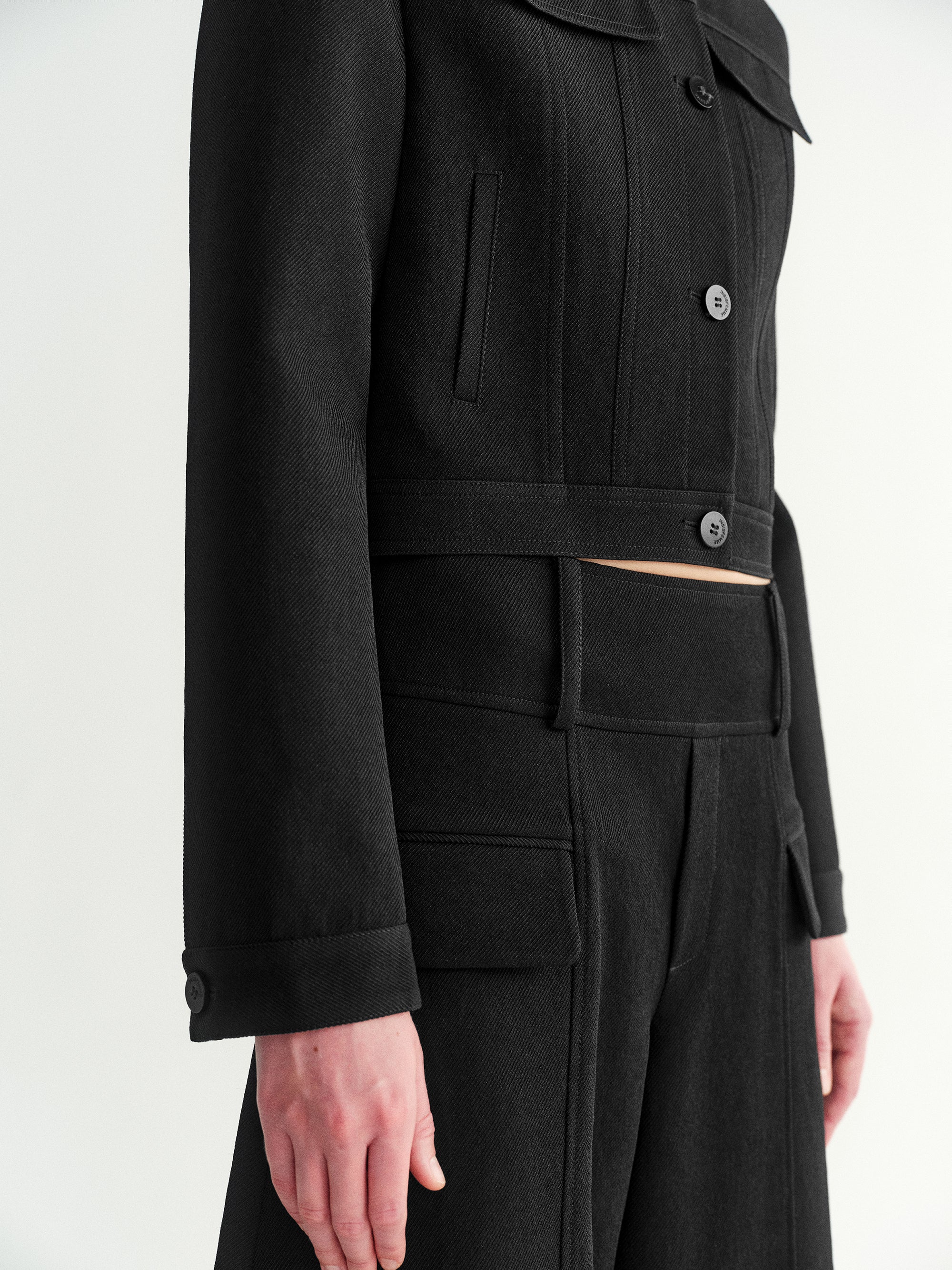 Short Hollow Jacket - Image 14