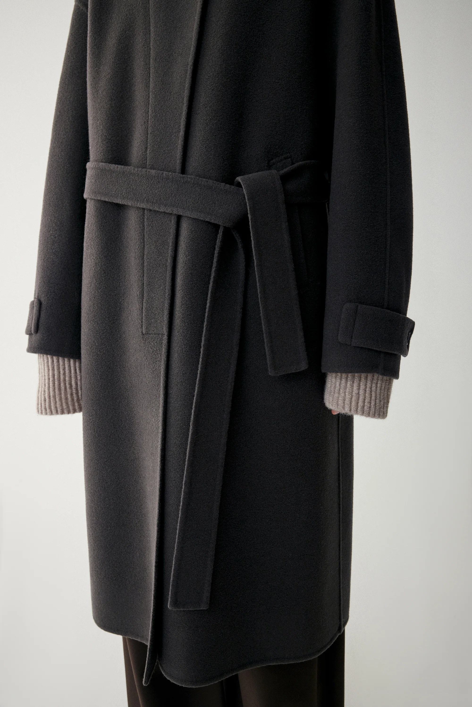 Stand-Collar Cashmere Coat - Image 22