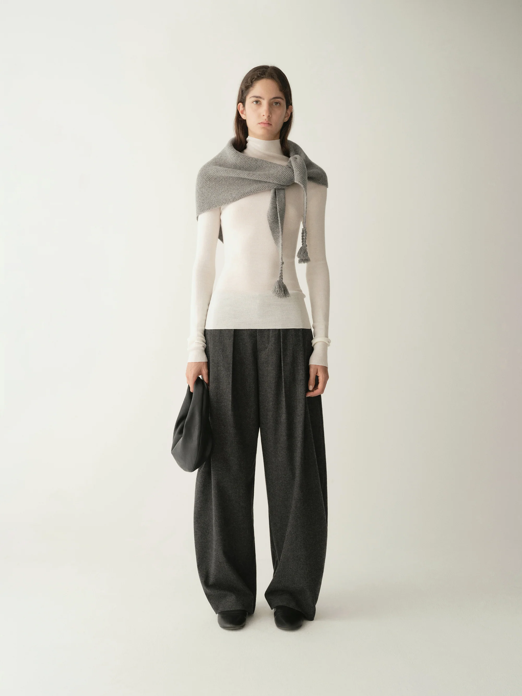 Merino Wool Seamless Knitted Top - Image 12