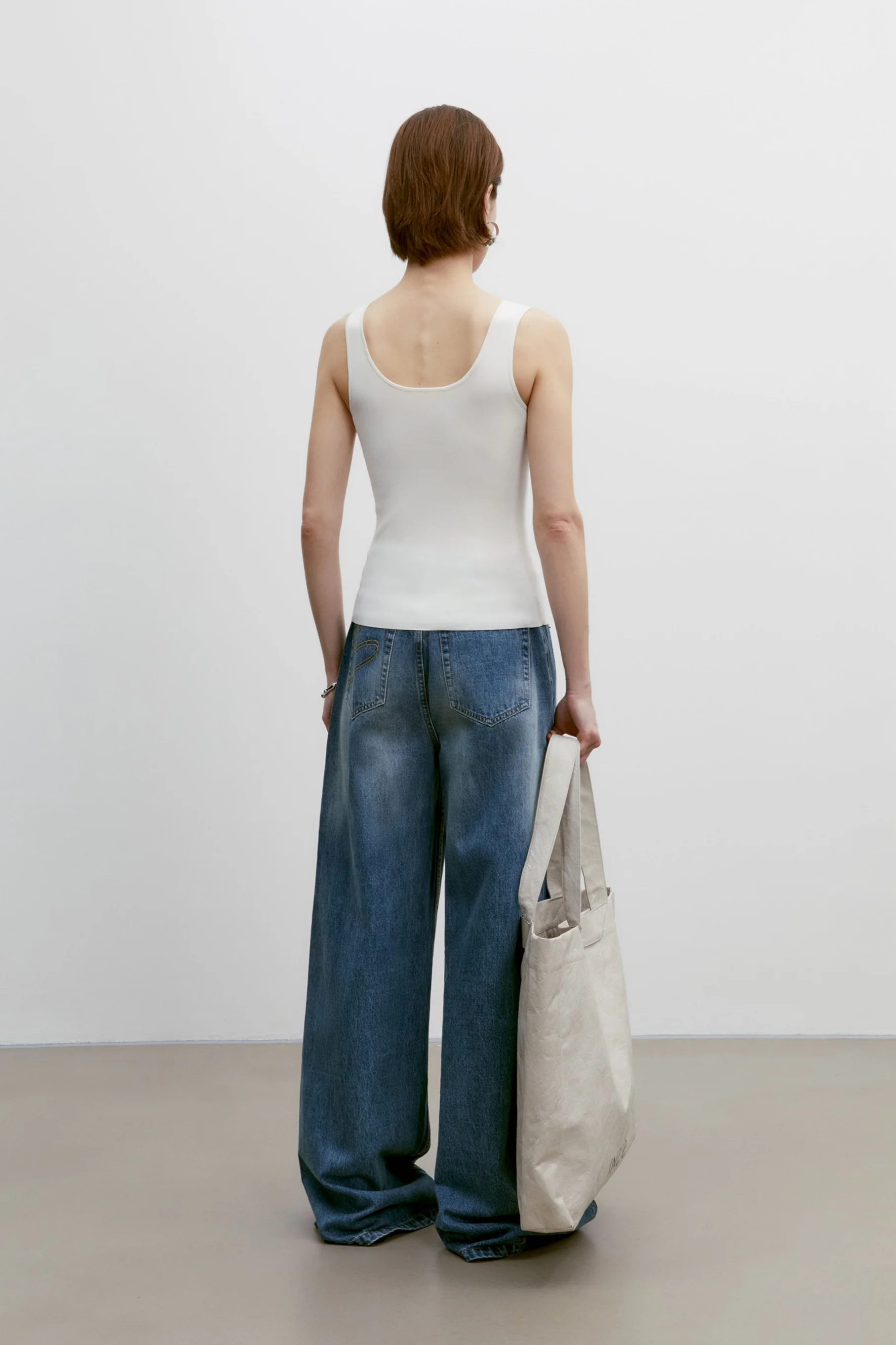 U-line Tank Top - Image 19