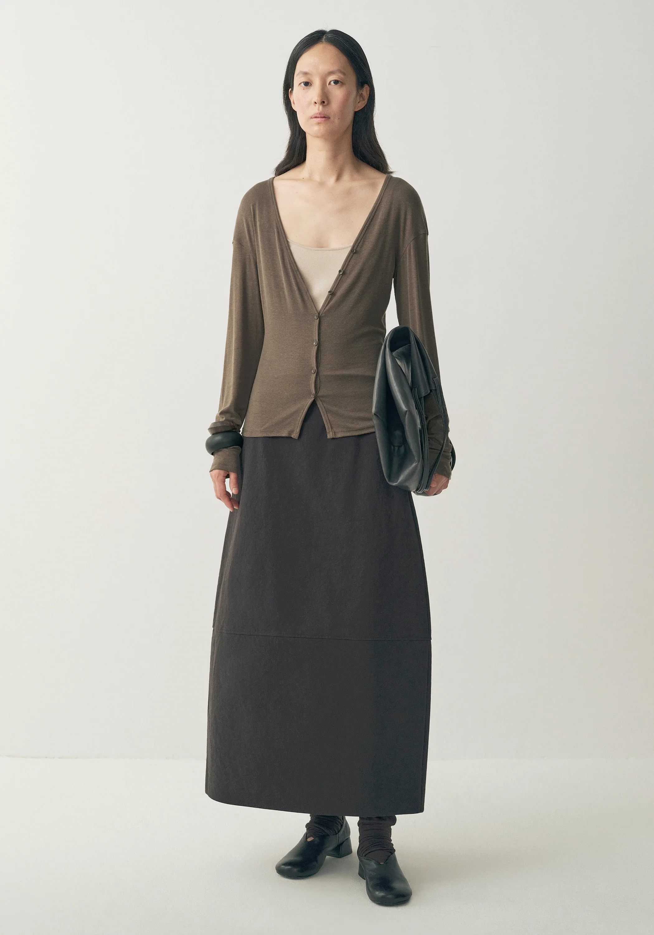 V-neck Cardigan - Image 6